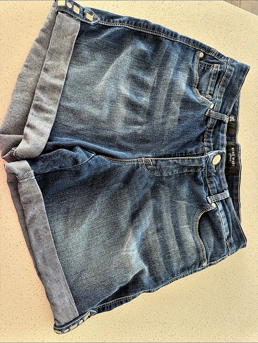 Nine West Denim Jean Shorts in Blue & Gray Size 8/29